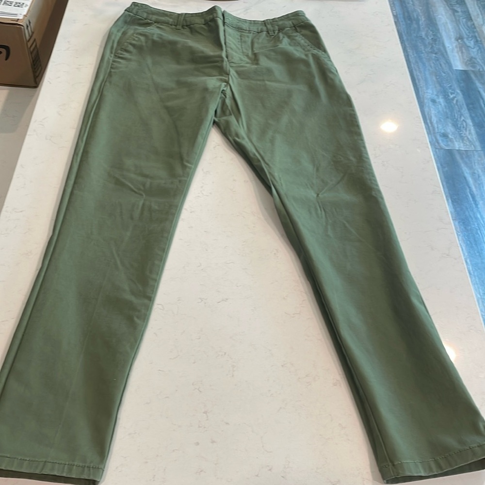 ASOS Men’s Olive Green Chino Khaki Pants Skinny Fit